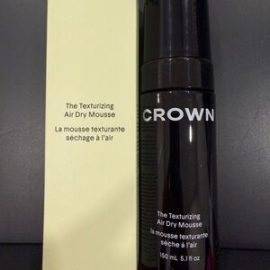 CROWN Black Texturizing Mousse